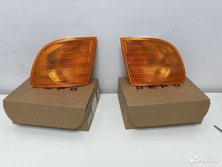 Поворотники Mercedes