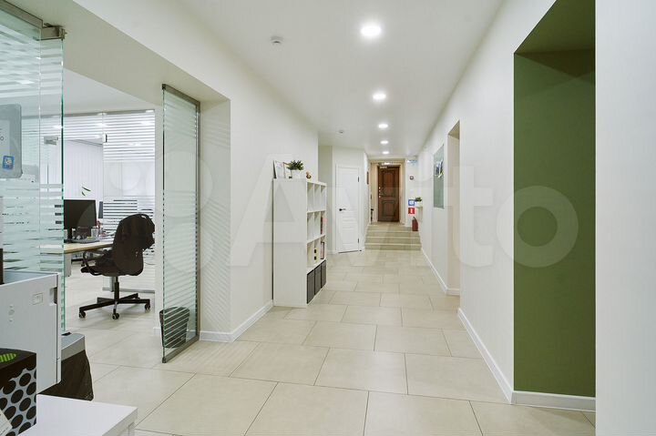 Современное офисное помещение 175.2 м²