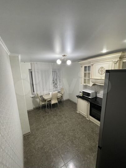 2-к. квартира, 61 м², 4/24 эт.