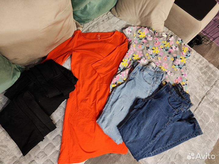 Пакет вещей на девушку 42 р