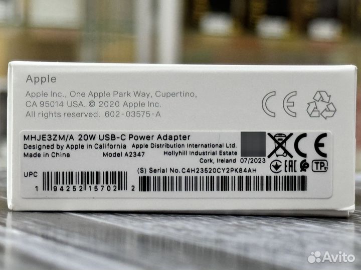 Apple 20W USB-C Power Adapter оригинал