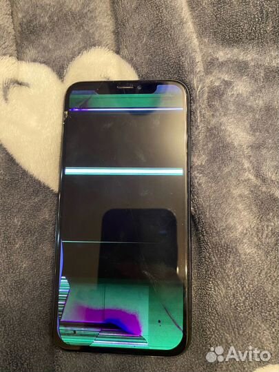 iPhone Xs, 64 ГБ