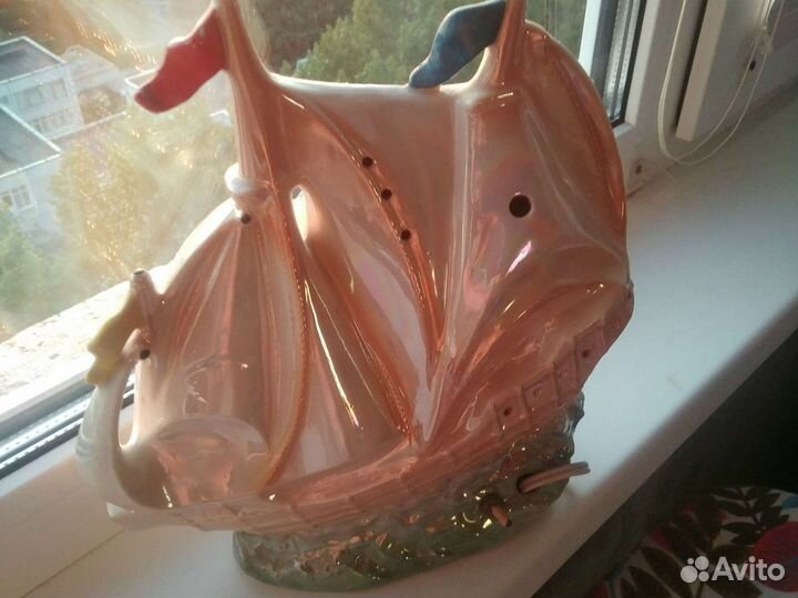 Корабль,светильник производство гдр