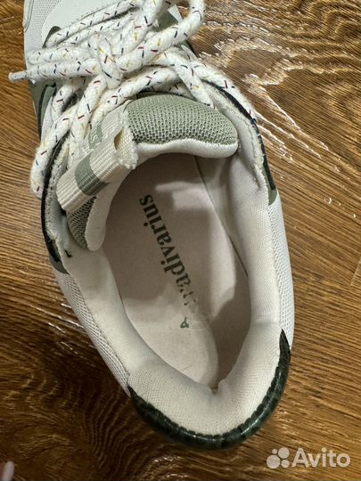 Кроссовки stradivarius 36