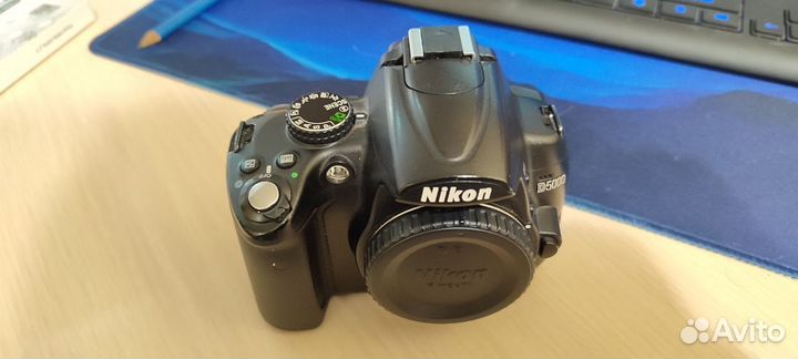 Nikon D5000