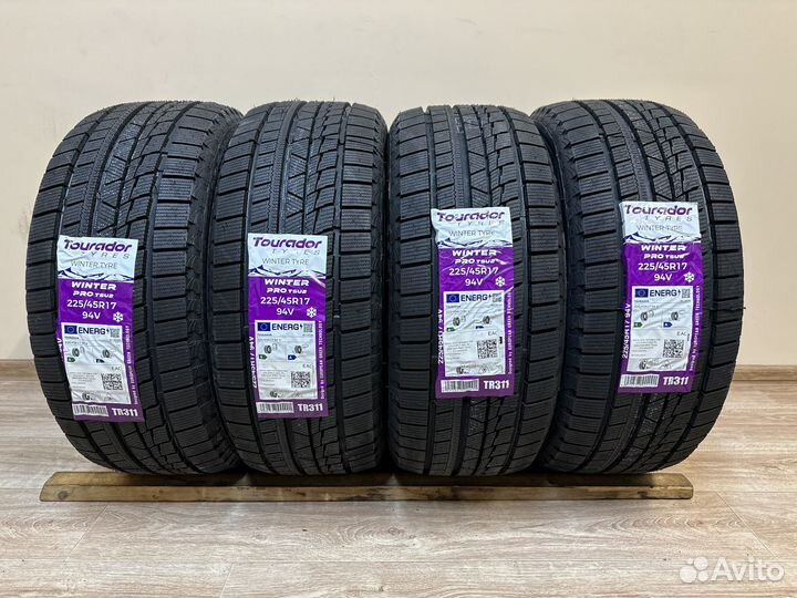 Tourador Winter Pro TSU2 225/45 R17 88V