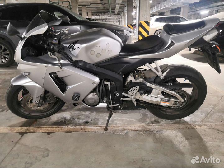 Honda cbr600rr 2006