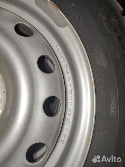 Dunlop SP Winter Ice 02 175/65 R14 82T