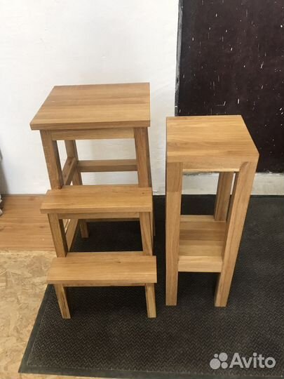 Дубовая этажерка для цветов