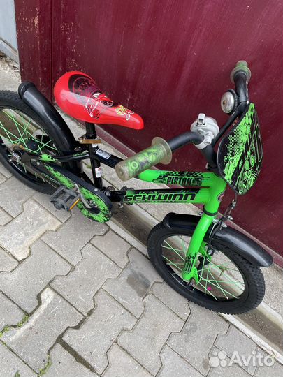 Детский велосипед Schwinn