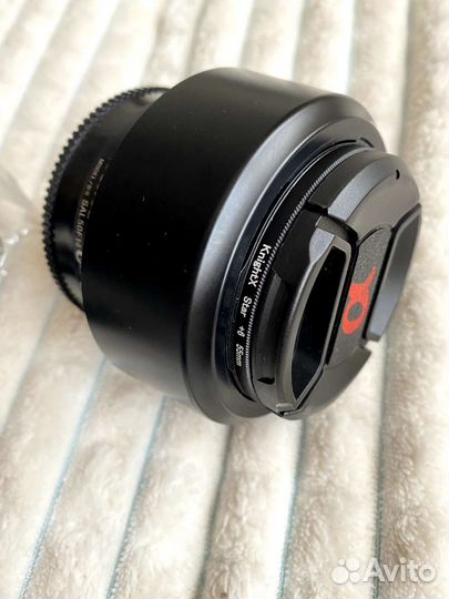 Объектив Sony50mm 1,4/Зарядка SonyA58/сумка