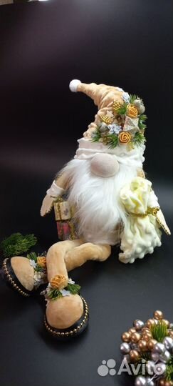 Гномик новогодний