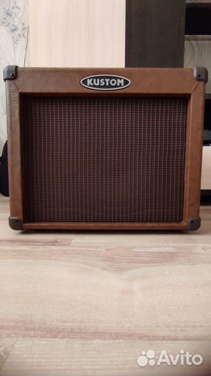 Kustom Sienna 35 (комбоусилитель для акустики)