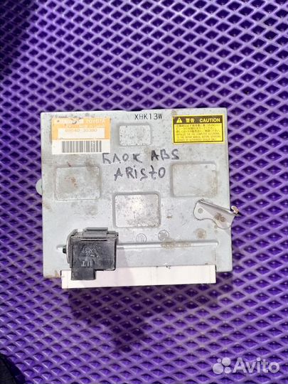 Блок управления AIR BAG Toyota Aristo