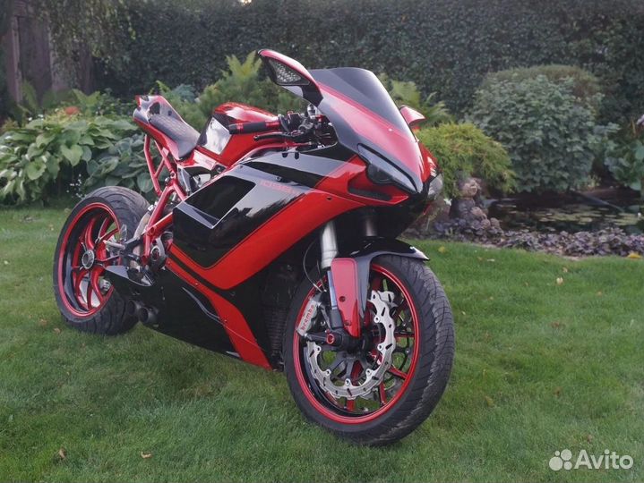 Дукати (Ducati) 1098