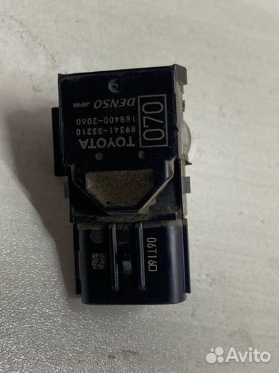 Парктроник Toyota Land Cruiser 200 2011-2015