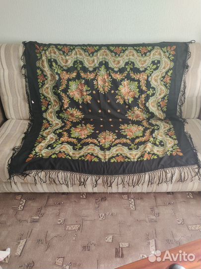 Павловопосадский платок шерсть