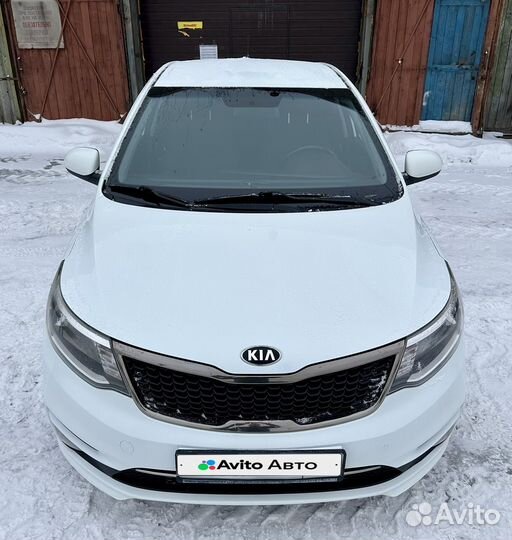 Kia Rio 1.4 AT, 2015, 104 000 км