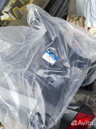 Рычаг передний Hyundai solaris