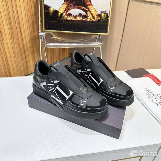 Кроссовки Valentino 39-45 люкс