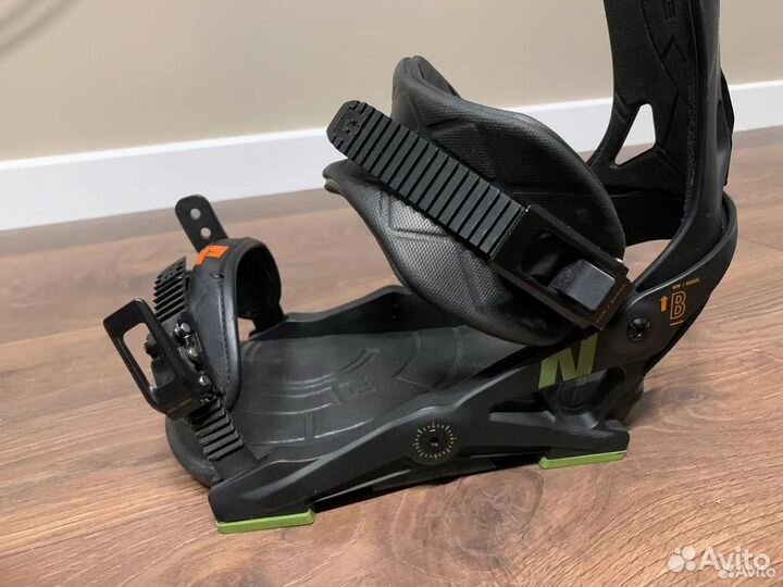 Крепления для сноуборда NOW Brigade L