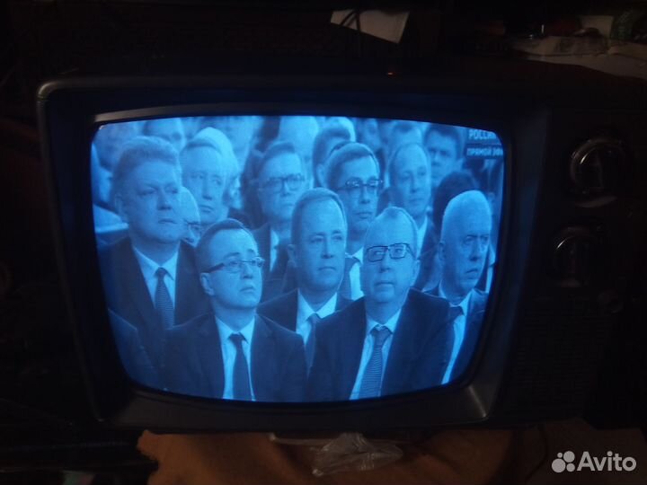 Телевизор 