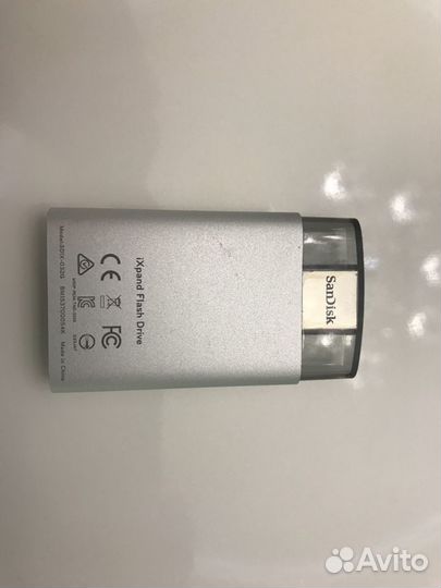 SanDisk iXpand Flash Drive 32Gb