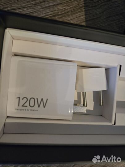 Xiaomi 13 Pro, 12/256 ГБ