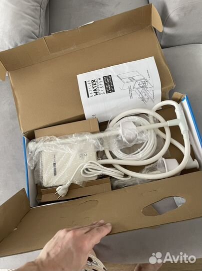 Помпа для воды 19 л на 2 бутыли