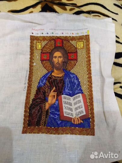 Иконы вышитые бисером Спас-Вседержитель
