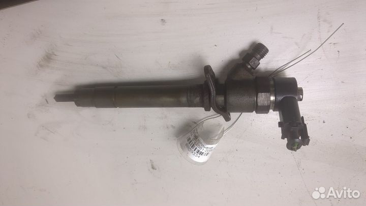 Форсунка топливная Volvo V70, 2002