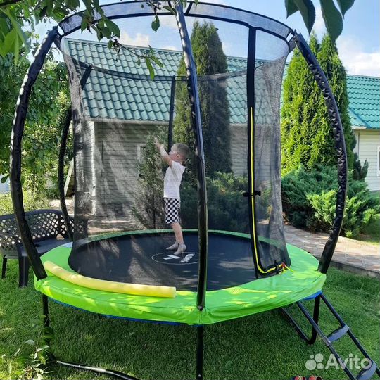 Батут с сеткой