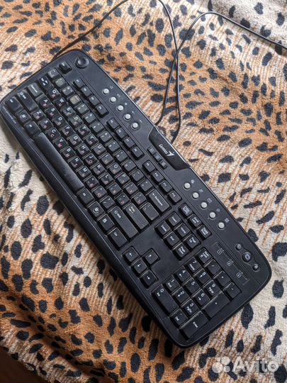 Клавиатура logitech и genius