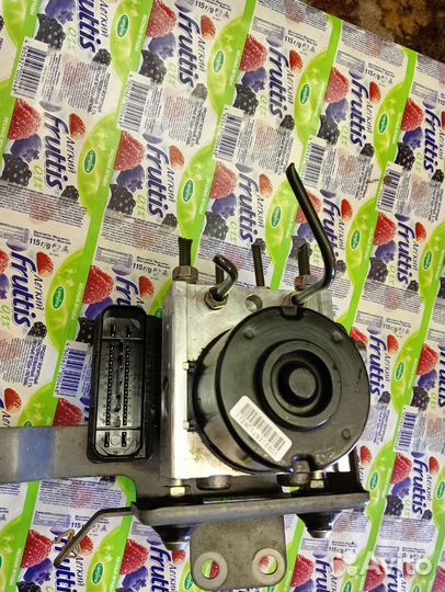 Блок abs Mitsubishi outlander XL 2010