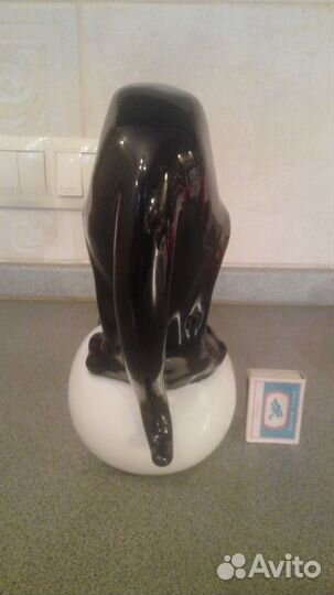 Большая статуэтка Пантера на шаре завод пролетарий