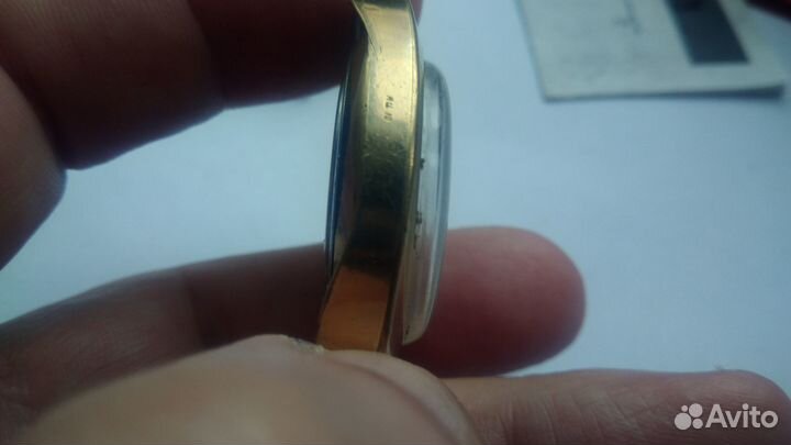 Часы наручные