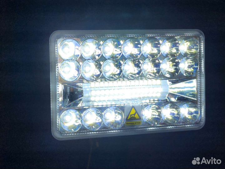 Фонарь для Dewalt и акб