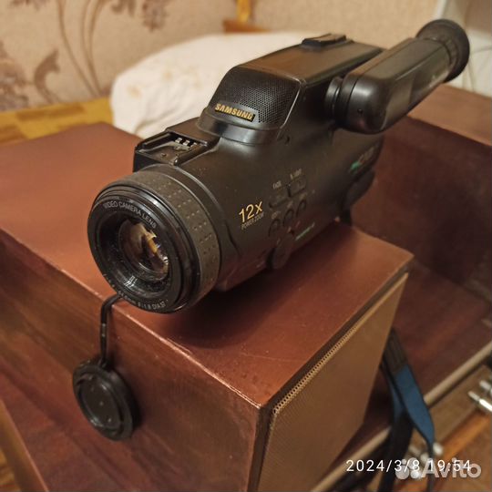 Видеокамера samsung VP-U15