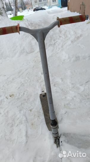 Трюковой самокат