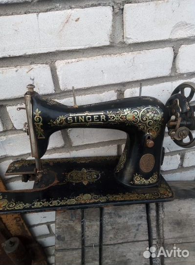 Швейная машина зингер Singer