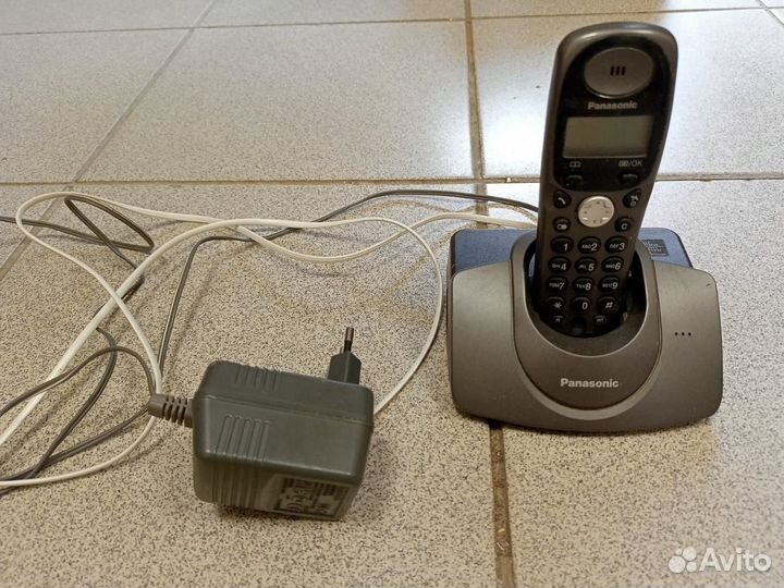 Стационарный телефон panasonic