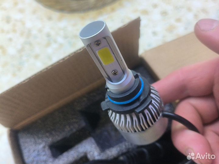 LED headlight H11