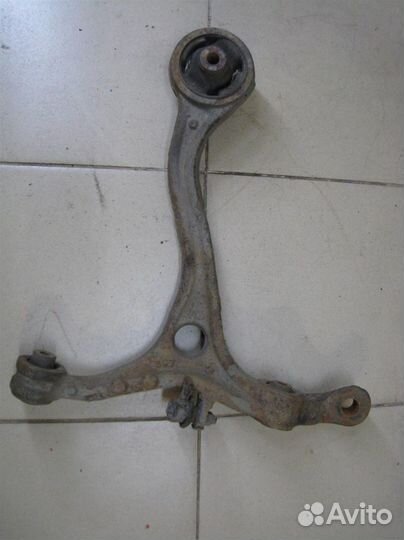 Рычаг передний правый нижний Honda Accord 8 (CU)