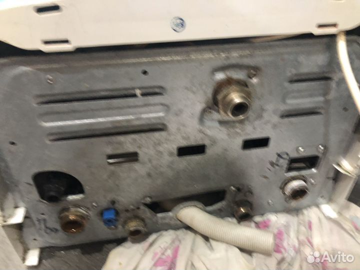 Продам настенный двухконтурный котел Boch 6000 24