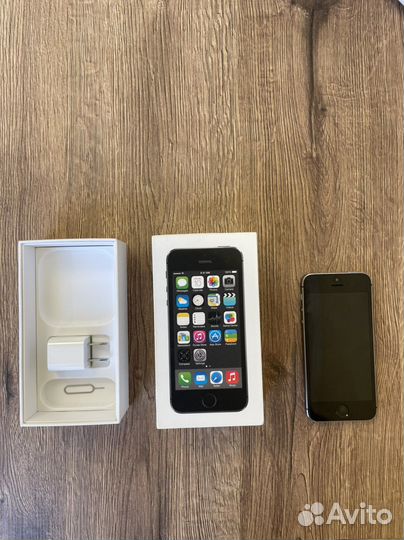 iPhone 5S, 16 ГБ