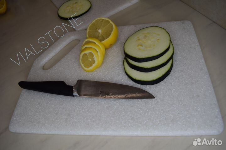 Доска разделочная из камня