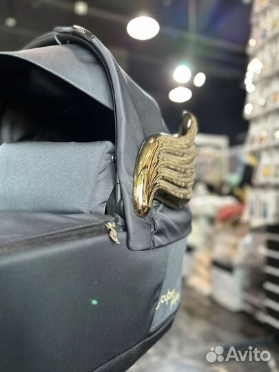 Cybex Priam IV 2 в 1 by Jeremy Scott