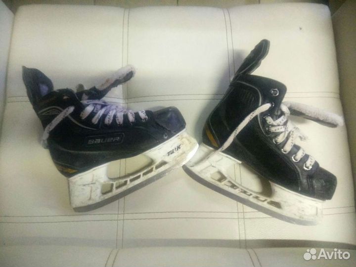 Коньки хоккейные 35 размер