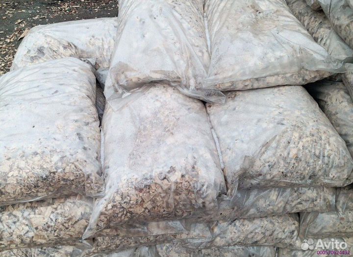 Красивые щепки в мешках для вашего сада