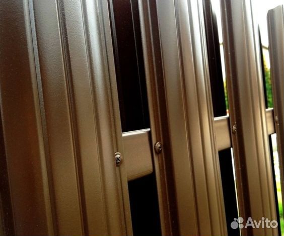 Штакетник металлический, в наличии и под заказ